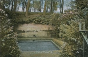 Fair Rosamunds Well af English Photographer