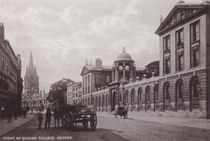 Foran Queens College, Oxford af English Photographer
