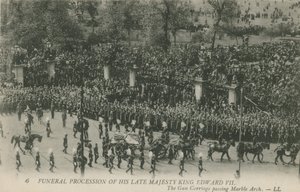 Begravelsesoptog af hans afdøde majestæt kong Edward VII passerer Marble Arch af English Photographer