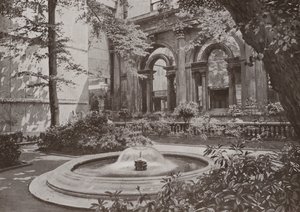 Garden Court, Bank of England af English Photographer