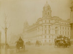 Generelt billede af det nye krigskontor i Whitehall af English Photographer
