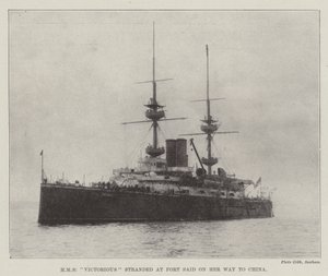 HMS Victorious strandede i Port Said på vej til Kina af English Photographer