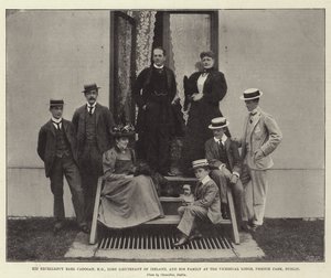 Hans Excellence Earl Cadogan, KG, Lord Lieutenant of Ireland, og hans familie på Viceregal Lodge, Phoenix Park, Dublin af English Photographer