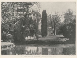 Hans Majestæts midlertidige opholdssted nær Windsor, Frogmore House af English Photographer