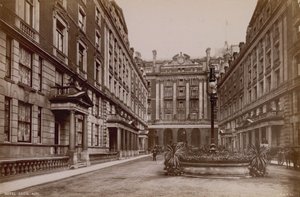 Hotel Cecil af English Photographer
