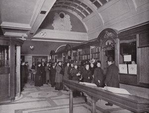 I Carnegie Central Library, Hammersmith af English Photographer