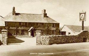 Jamaica Inn, Bolventor, Cornwall, berømt for at være forbundet med cornisk smugling og fejret i bogen af samme navn af Daphne Du Maurier (s/h foto) af English Photographer