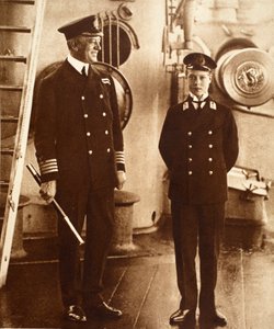 Kong Edward VIII som Midshipman i H.M.S. Hindustan, 1910 af English Photographer