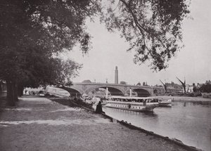King Edward VII Bridge, Kew af English Photographer