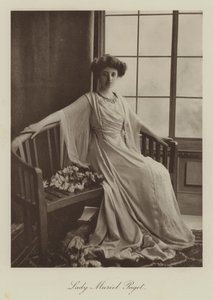 Lady Muriel Paget (s/h-foto) af English Photographer