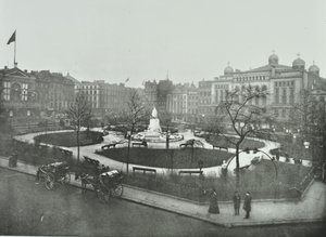 Leicester Square, Westminster LB: set mod nordøst, 1896 af English Photographer