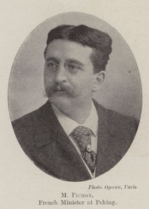 M Pichon, fransk minister i Peking af English Photographer