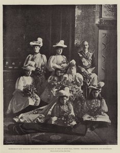 Lady Margaret Grosvenors ægteskab med prins Adolphus af Teck i Eaton Hall, Chester, bruden, brudgommen og brudepiger af English Photographer