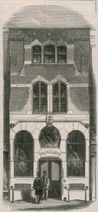 Mrs Gilbeys Wine Office, Oxford Street af English Photographer