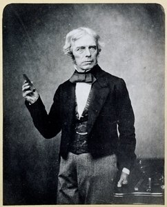 Michael Faraday (1791-1867) holder en stangmagnet, af Maull og Polyblank af English Photographer