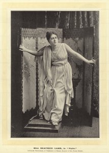 Miss Beatrice Lamb, i Niobe
