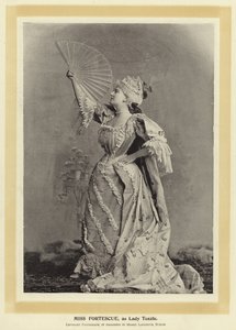 Miss Fortescue, som Lady Teazle