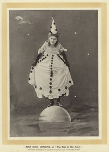 Miss Rose Dearing, i The Man in the Moon