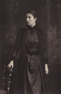 Fru Humphry Ward af English Photographer