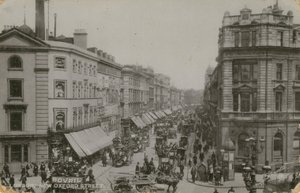 New Oxford Street, London af English Photographer