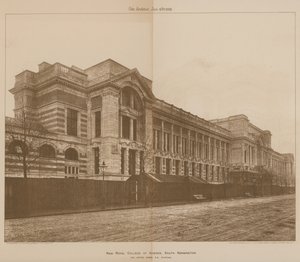 New Royal College of Science, South Kensington af English Photographer