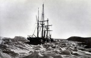 Nordpolen:"" Alert"" nippet nær cape Beechey, Robeson-kanalen - i ""Fortælling om en rejse til Polarsee under 1875-76"", G.S. Nares, red. London af English Photographer