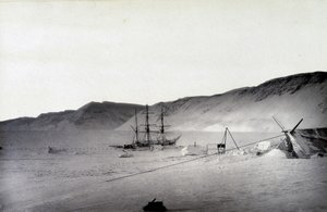 Nordpolen: Discovery bay, vinter - i "" Fortælling om en rejse til Polarsee under 1875-76", G.S. Nares, red. London af English Photographer