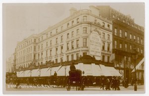 Oxford Circus, London, med Peter Robinson af English Photographer
