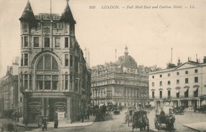 Pall Mall East og Carlton Hotel af English Photographer