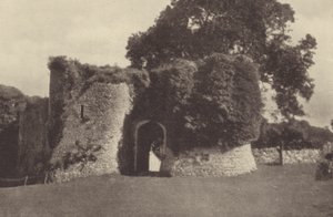 Penrice Castle, porthuset (s/h-foto) af English Photographer