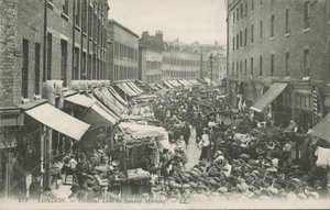 Petticoat Lane søndag morgen af English Photographer