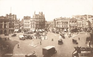 Piccadilly Circus af English Photographer