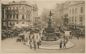 Piccadilly Circus, London af English Photographer