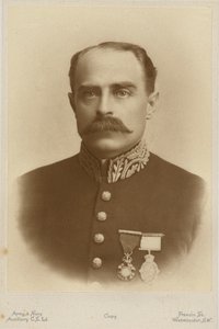 Portræt af Francis Younghusband (s/h foto) af English Photographer