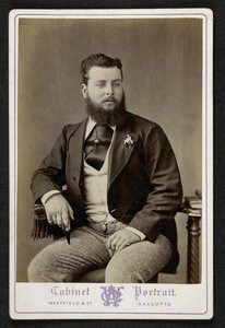 Portræt af Mr Godfrey Freeman, indigo planter, Lohurria, Bihar, fotograferet i Calcutta (s/h foto) af English Photographer