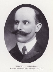 Prominent Men of London: Ernest J Mitchell (s/h foto) af English Photographer