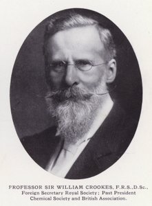 Fremtrædende mænd fra London: Professor Sir William Crookes (s/h foto) af English Photographer