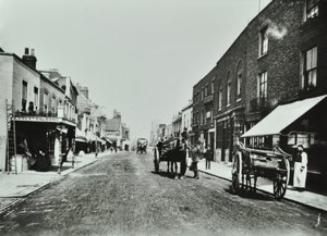 Putney High Street, ser mod broen, 1885 af English Photographer