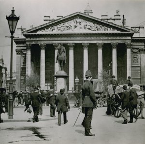 Royal Exchange, London af English Photographer