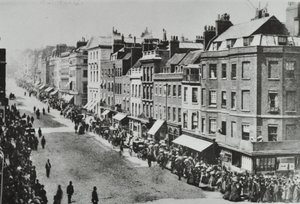 Saint Jamess Street, Westminster LB: ser mod nord fra Pall Mall, 1889 af English Photographer