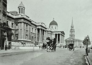 Saint Martin in the Fields og The National Gallery, Trafalgar Square, Westminster LB: nordsiden mod øst, 1896 af English Photographer