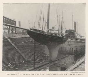 Shamrock II i Dry Dock i New York, ombygning til Cup Race af English Photographer