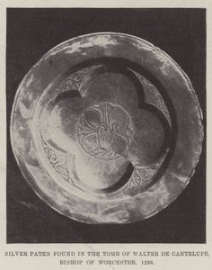 Sølvpaten fundet i graven af Walter de Cantelupe, biskop af Worcester, 1236 af English Photographer