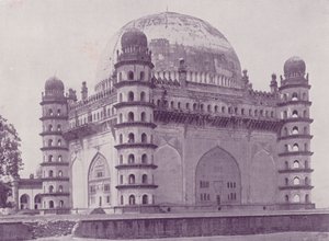 Sultan Muhammeds grav, Bijapur af English Photographer