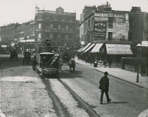 The Angel, Islington, London af English Photographer