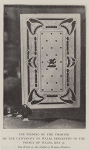 The Binding of the Charter of University of Wales præsenteret for Prince of Wales, 9. maj af English Photographer