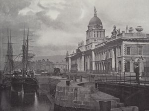 The Custom House, Dublin af English Photographer