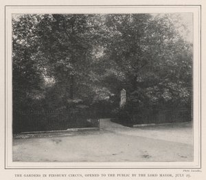 The Gardens in Finsbury Circus, åbnet for offentligheden af overborgmesteren den 25. juli af English Photographer