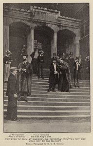 Kongen af Siam ved Harrow, Dr. Welldon, der peger ud over hoveddrengen for Hans Majestæt af English Photographer