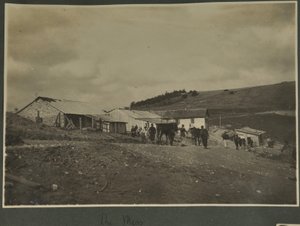 The Mess, sandsynligvis ved Sound Ranging-træningsstationen oprettet i Vosges, 1915 af English Photographer